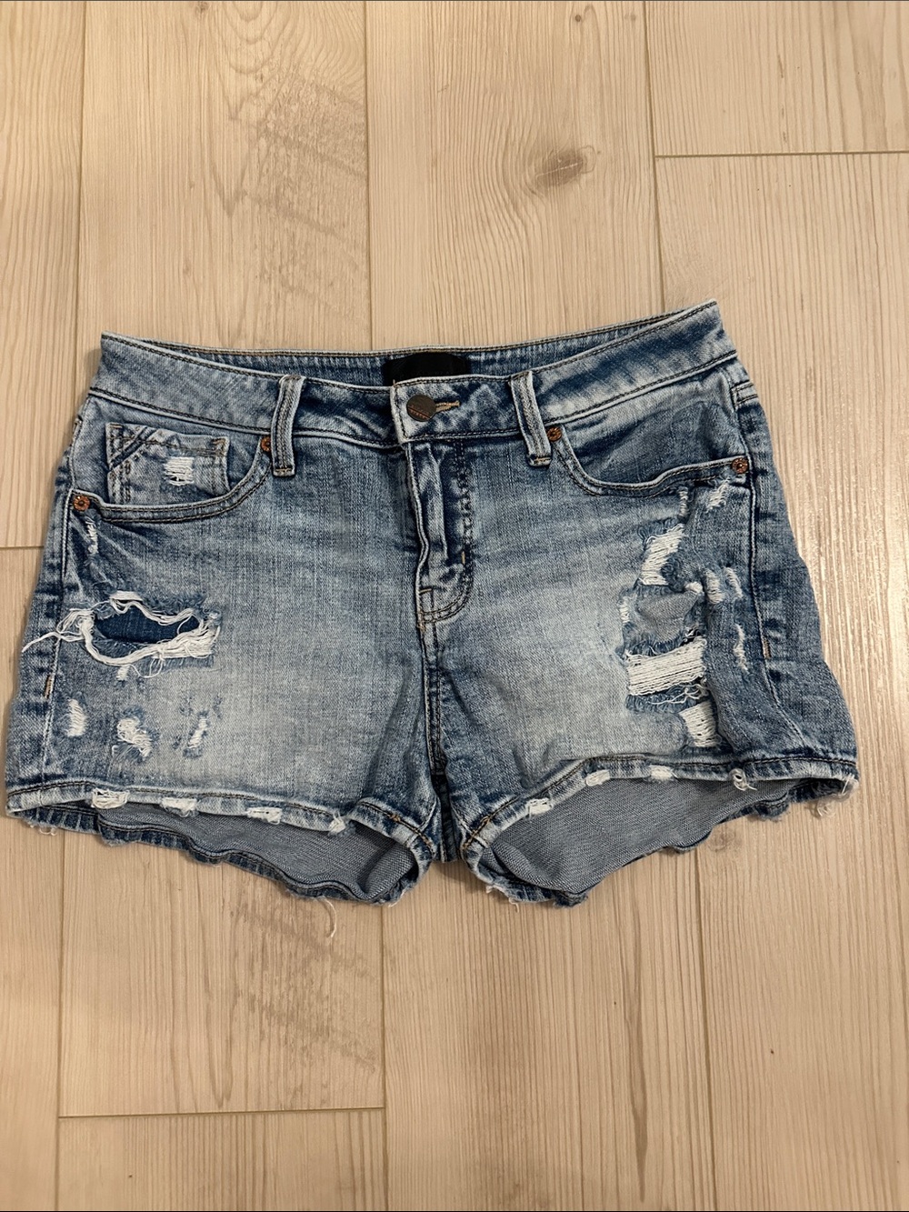 Buckle Black Washed Blue Distressed Denim Shorts